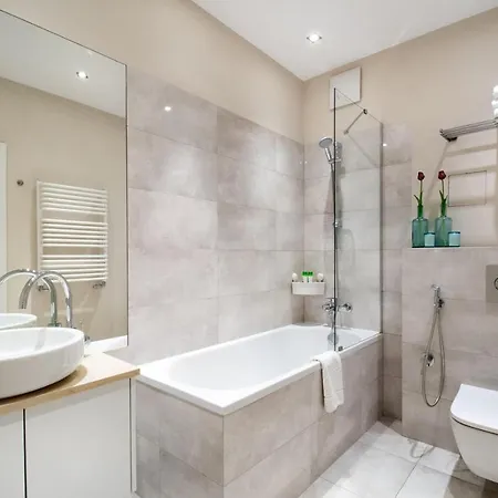 City Apartments Warsaw Διαμέρισμα *
