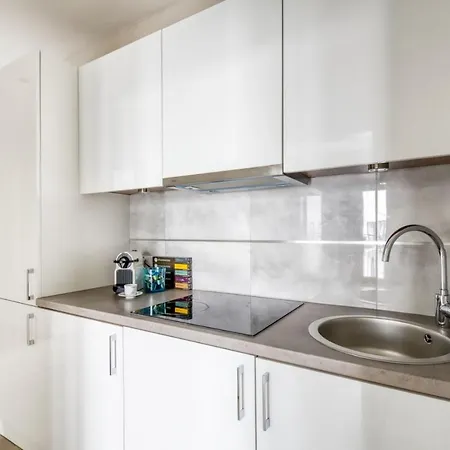 City Apartments Warsaw Apartment *